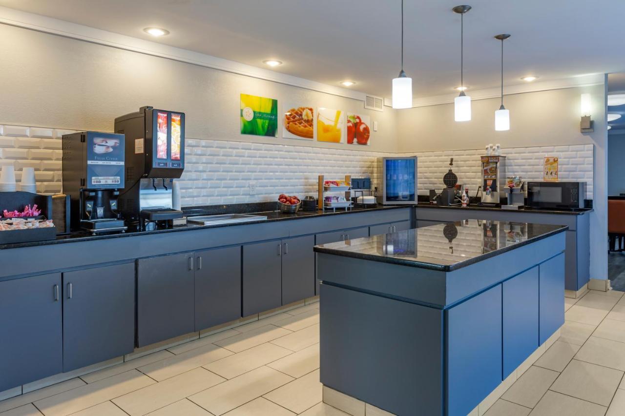 Quality Inn Fayetteville Near Fort Bragg Luaran gambar