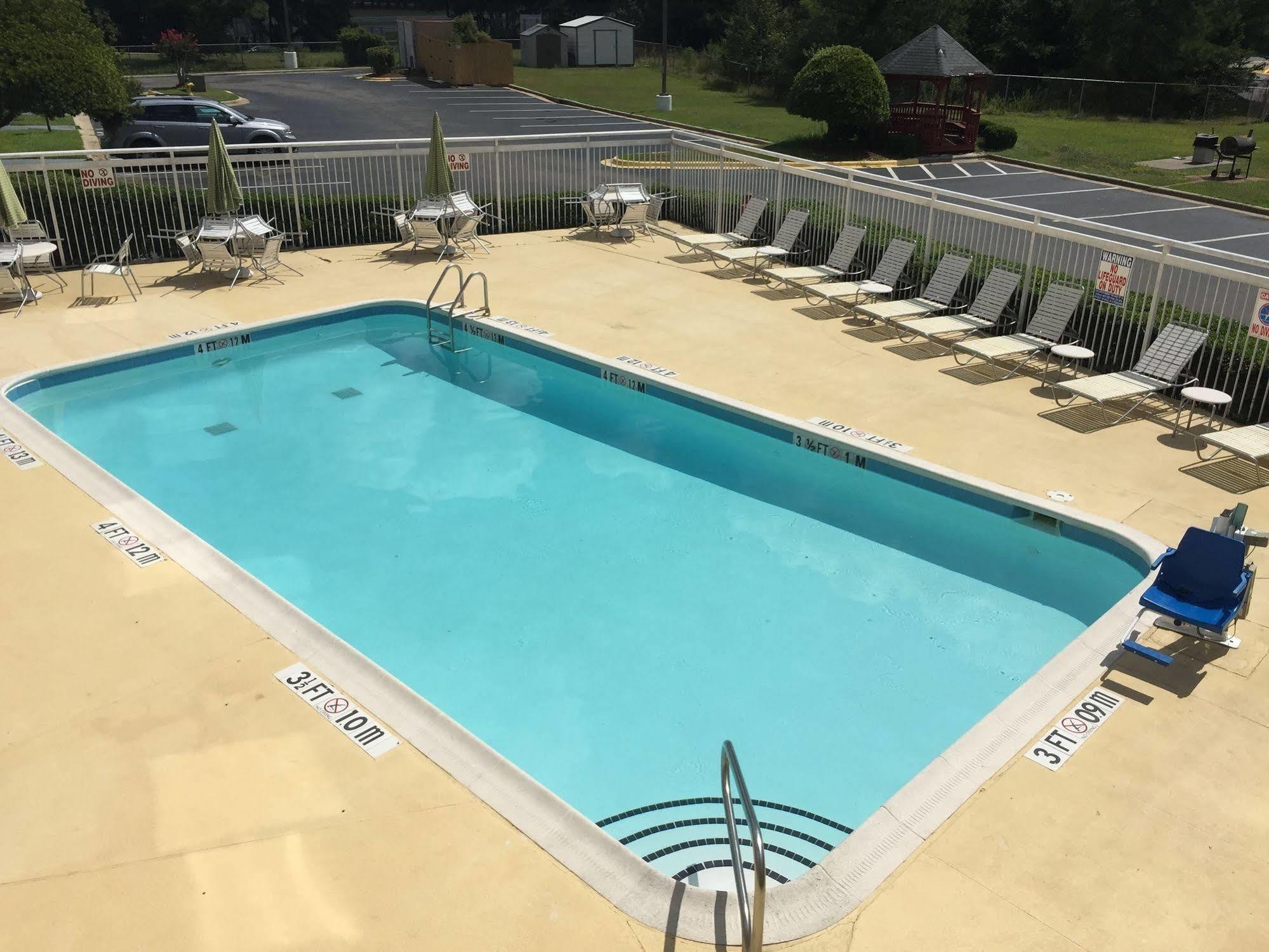 Quality Inn Fayetteville Near Fort Bragg Luaran gambar